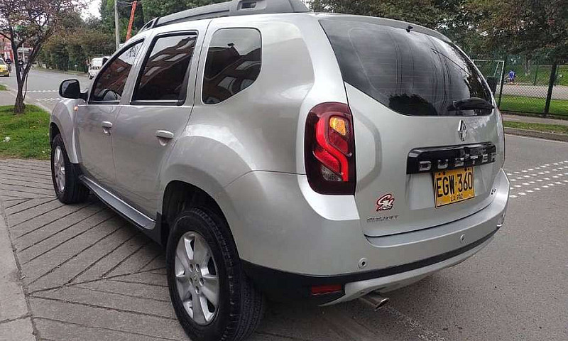 Renault Duster 4X4 2...