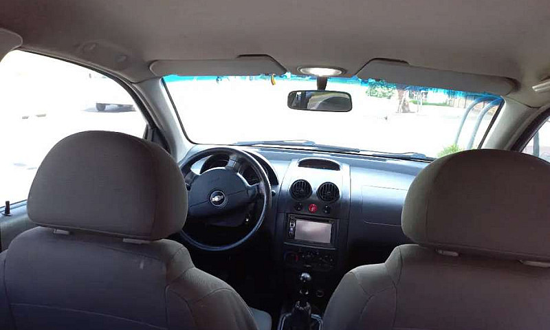 Vendo Aveo 1.6 Sedan...