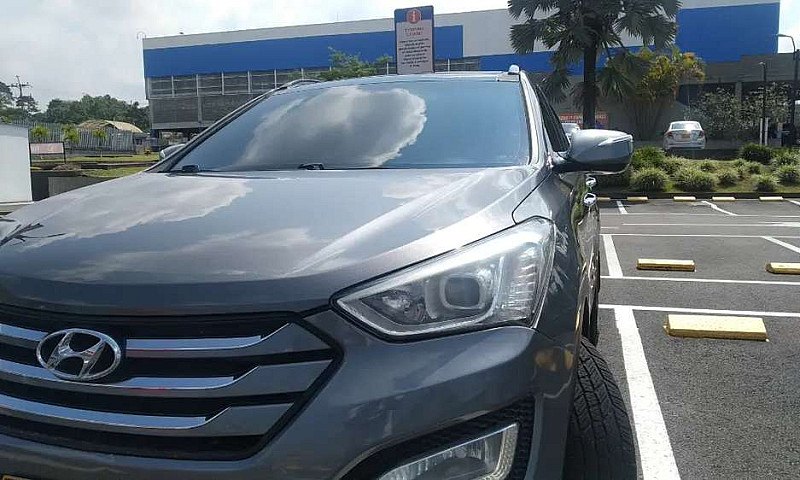 Hyundai Santa Fe New...