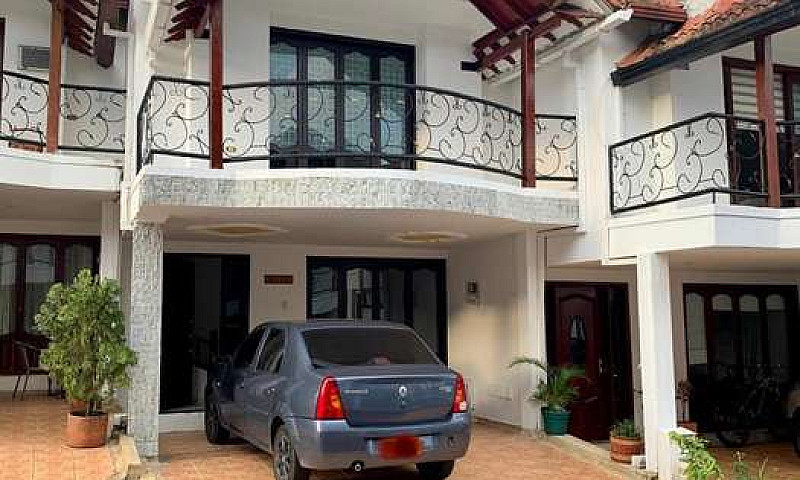 Espectacular Casa En...
