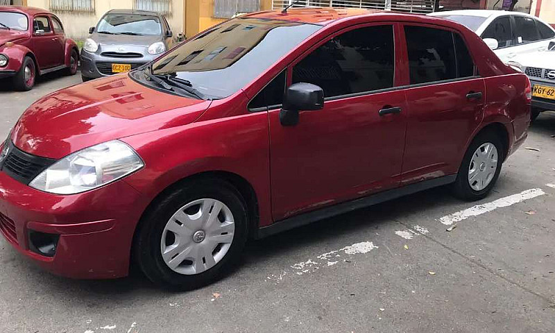 Nissan Tiida En Exce...