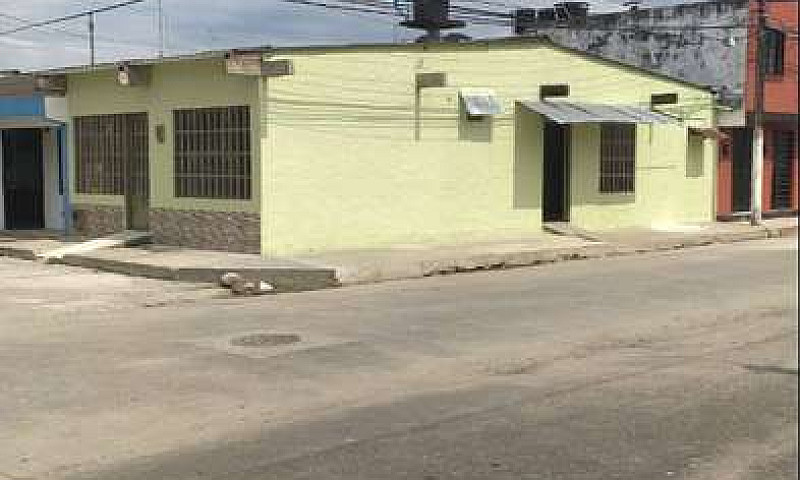 Hermosa Casa Esquine...