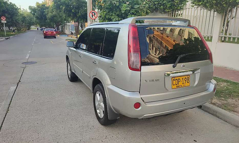 Nissan Xtrail 2007 L...