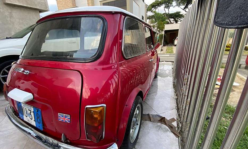 Vendo Mini 1975...