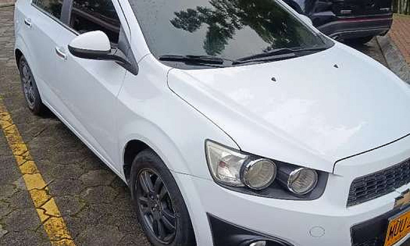 Vendo Chevrolet Soni...