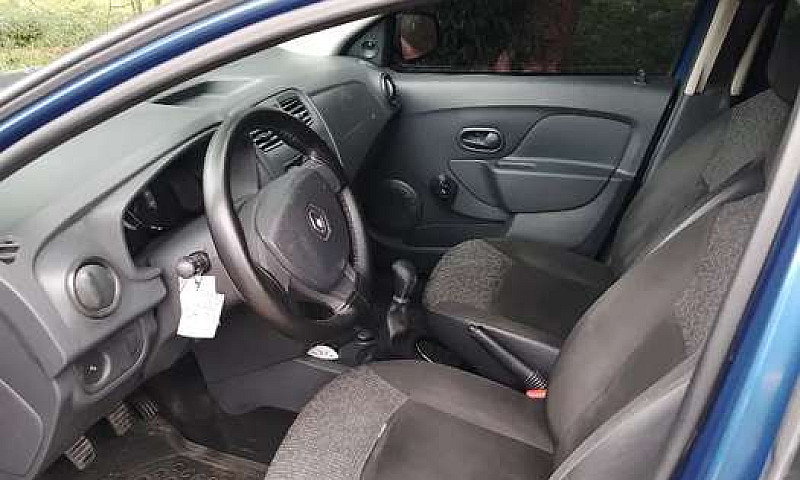 Renault Sandero...
