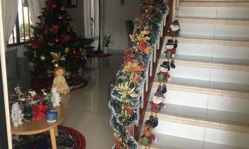 Venta De Casa Esquin...