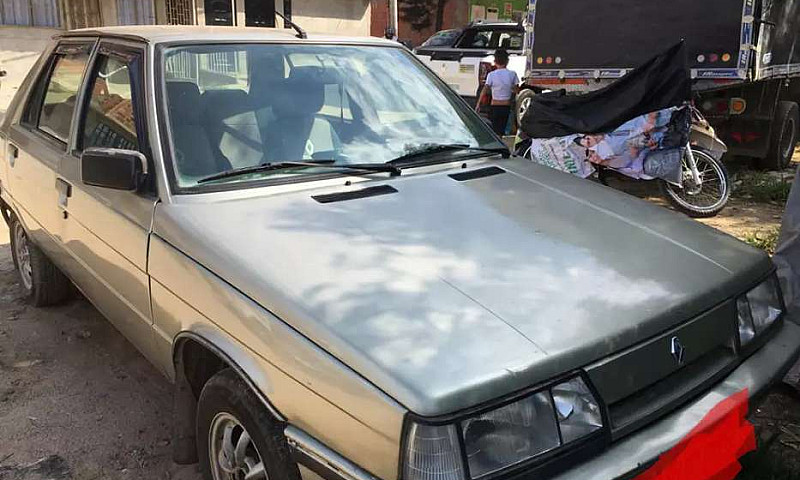 Se Vende Carro, Reno...