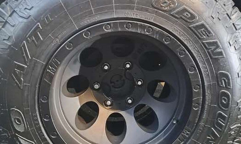 Montero  Cc2400...