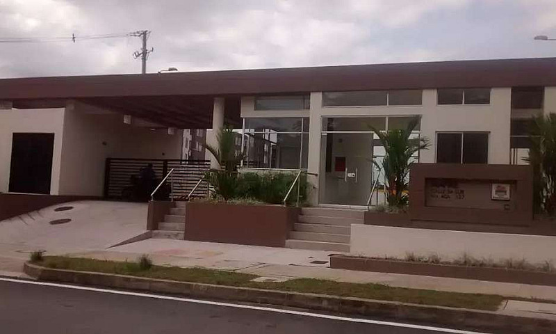 Arriendo Apto Villav...