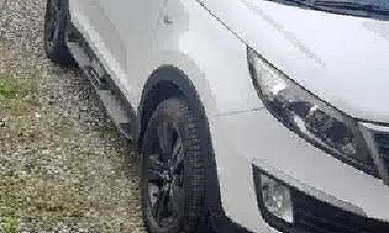 Vendo Kia  Sportage...