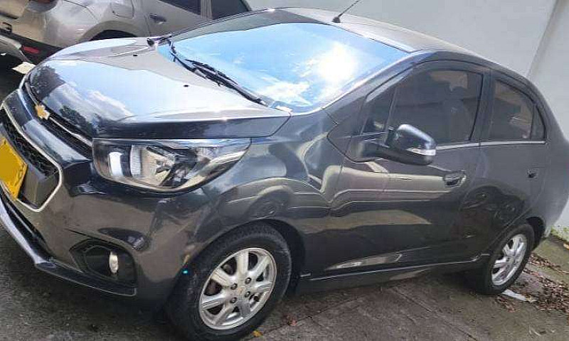 Chevrolet Beat Premi...