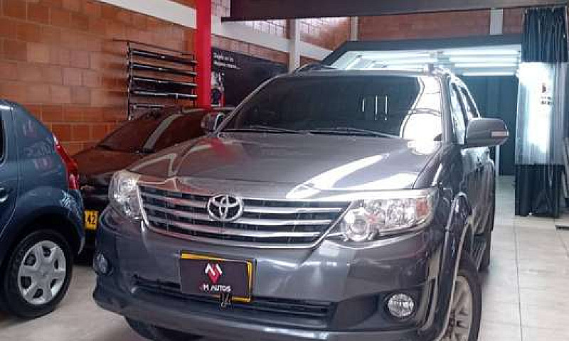 Se Vende Toyota Fort...