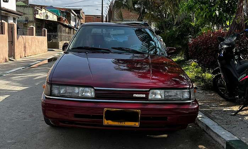 Vendo Mazda 626 L Mo...