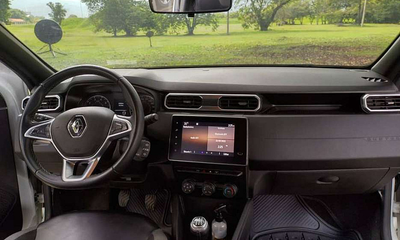Vendo Renault Duster...