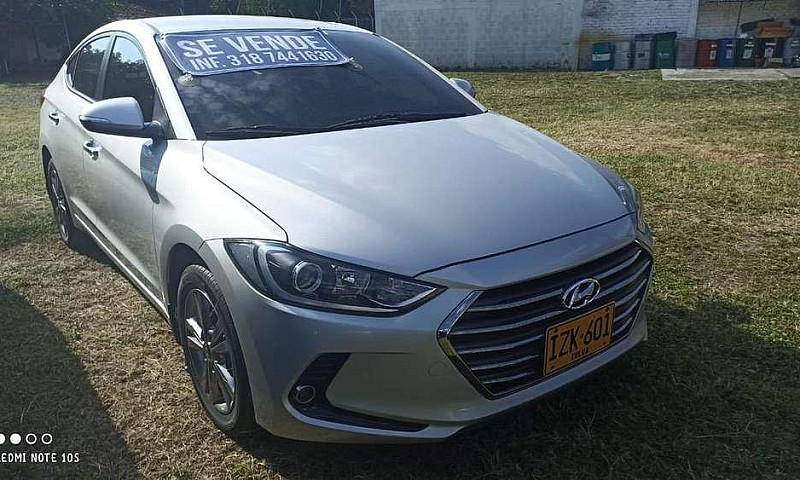 Hyundai Elantra 2.0 ...