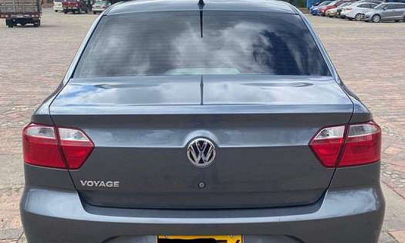 Vendo Vw Voyage 2020...