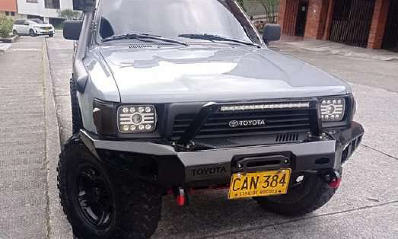 Toyota 4 Runer,4×4...