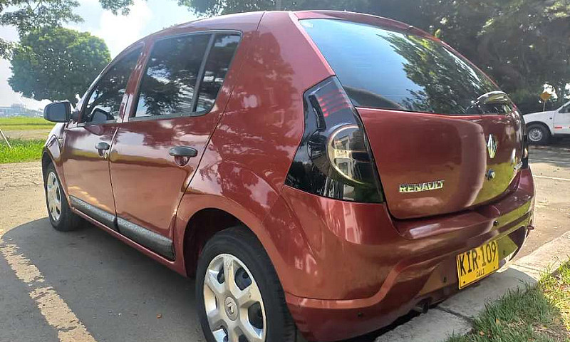 Vendo Renault Sander...