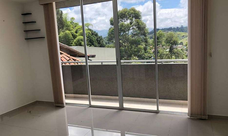 Arriendo Apto Edific...