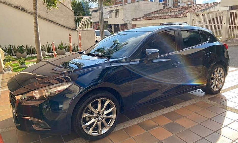 Mazda 3 2017 Touring...