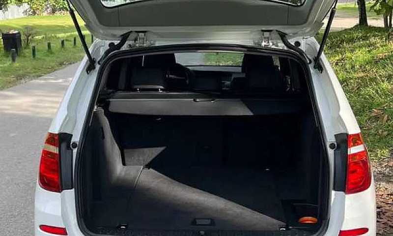 Bmw X3 2011...