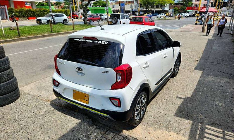 Vendo Kia Picanto X-...