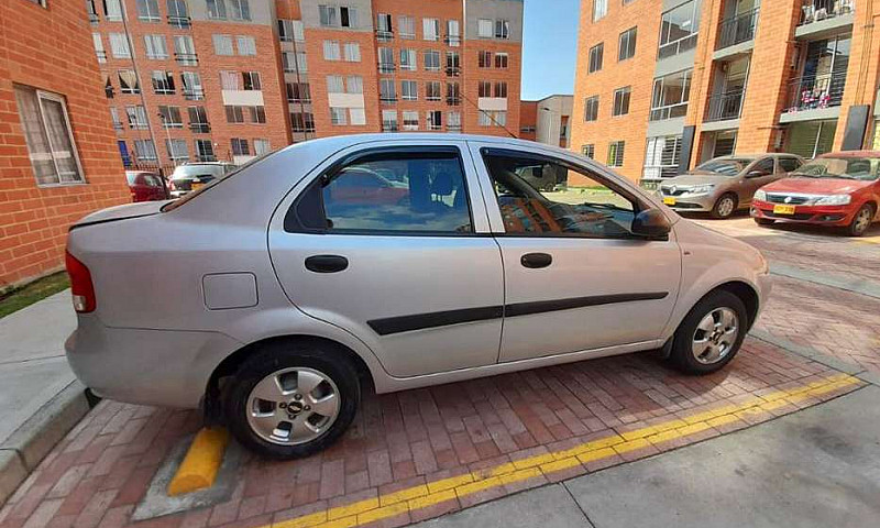 Vendo Aveo 2012...