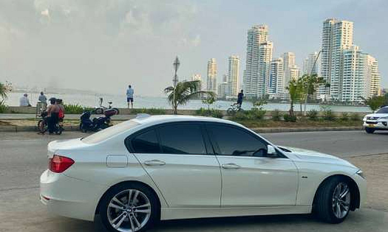 Vendo Bmw 320 Sport,...