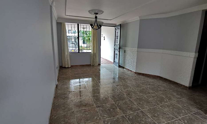 Hermosa Casa Esquine...