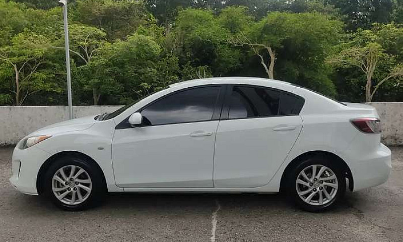 Vendo Mazda 3 Excele...