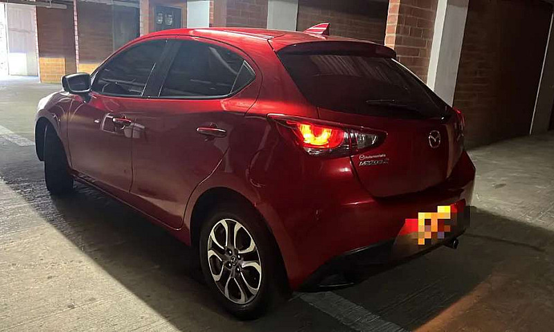 Mazda 2 Grand Tourin...