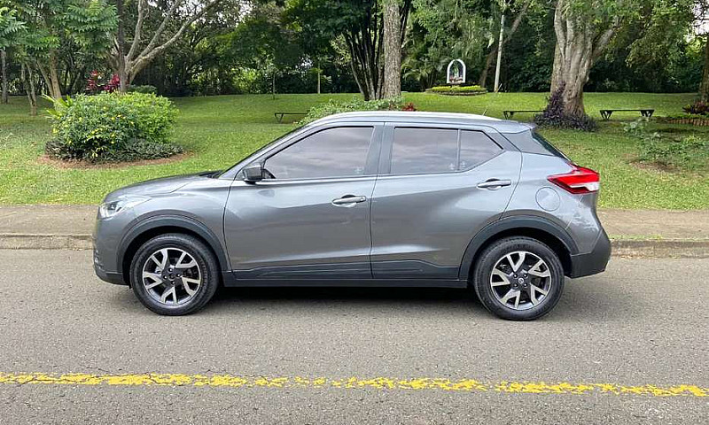Nissan Kick Versión ...