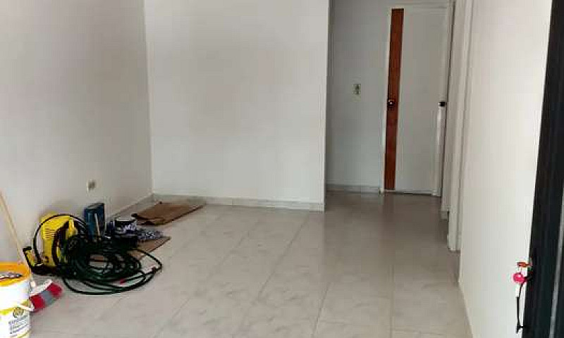 Se Arrienda Casa Bar...