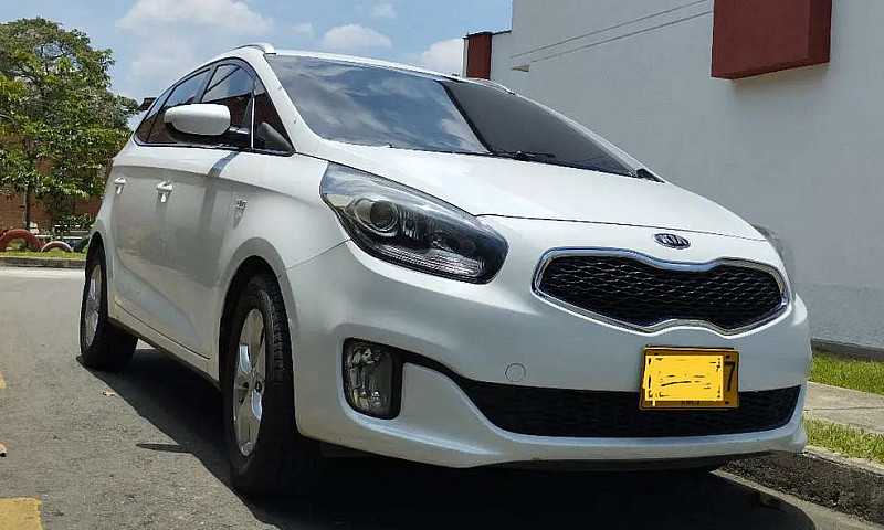 Kia Carens 7 Puestos...