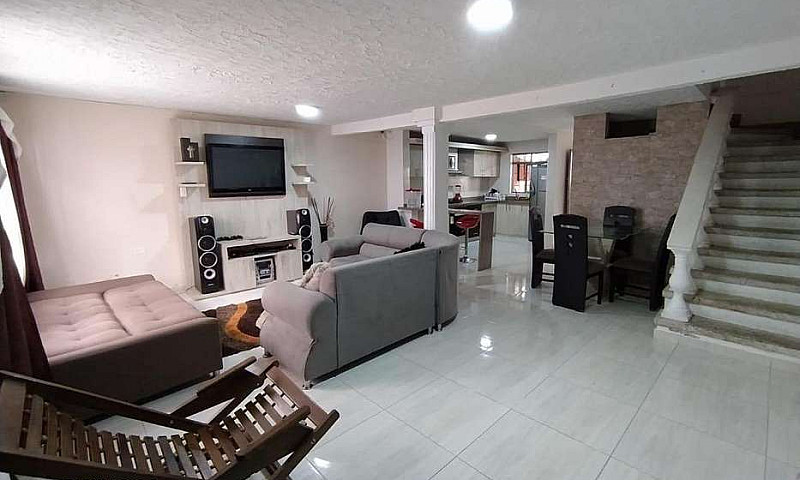 Casa En La Urbanizac...