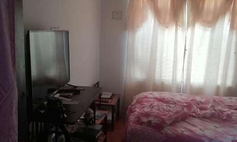 Se Vende Casa...