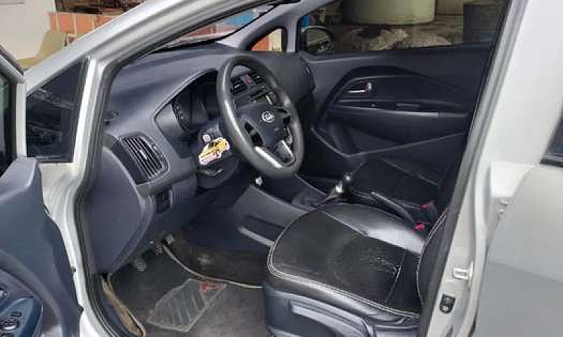 Kia Rio Speic...