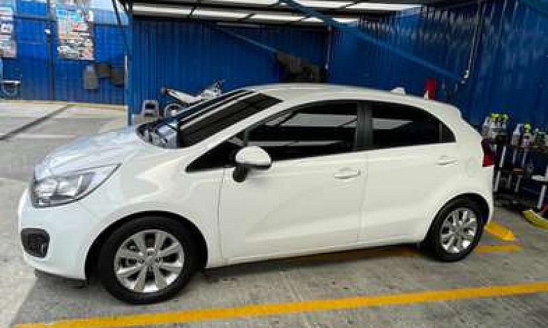 Kia Río Spice 2014...