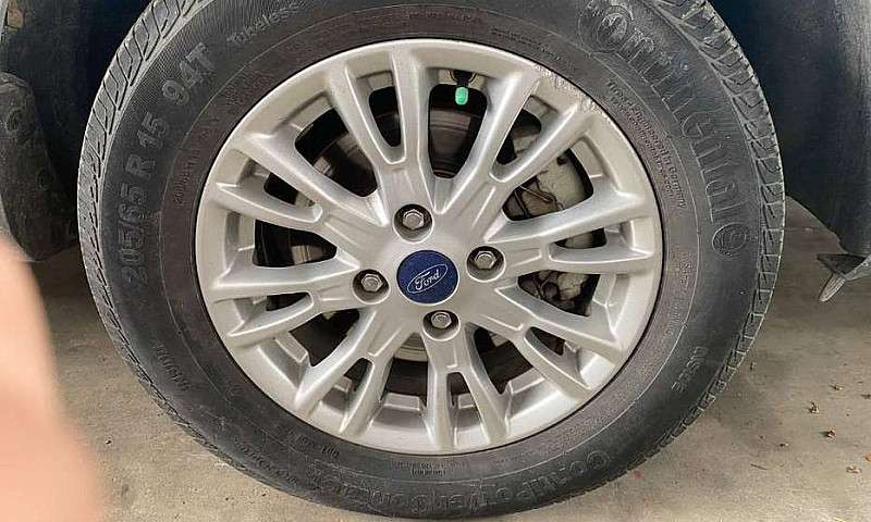 Ford Ecosport...