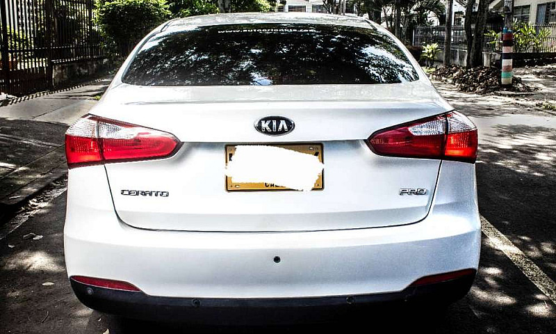 Kia Cerato Pro Model...