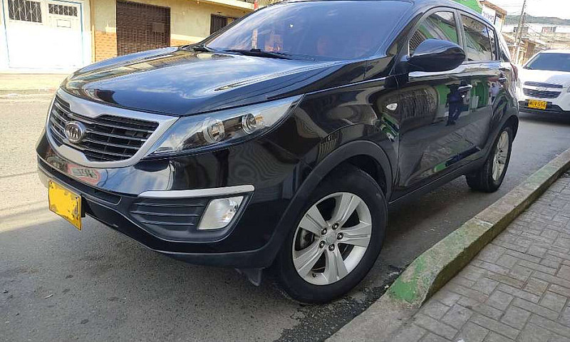 Kia Sportage Full...