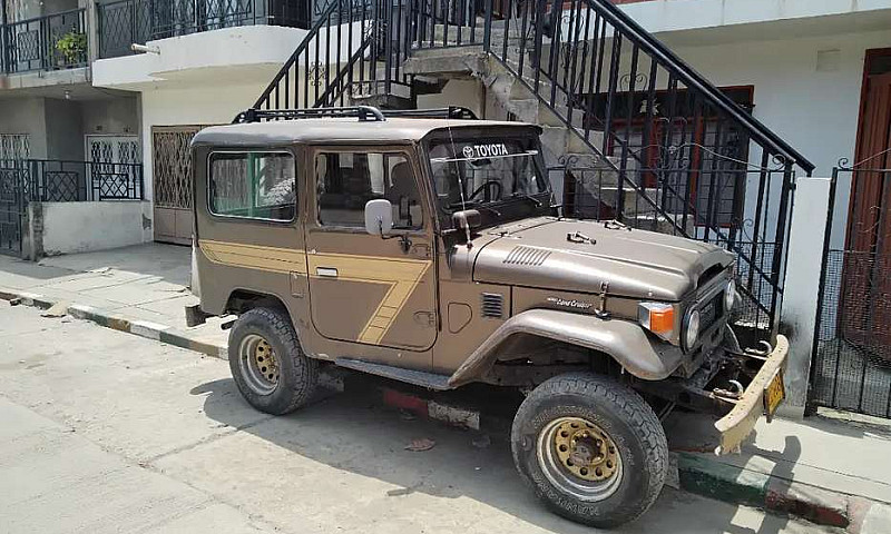 Toyota Fj 40 Mod 78...