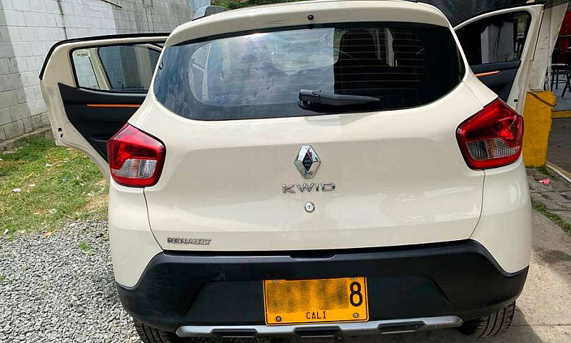 Renaul Kwid Outsider...
