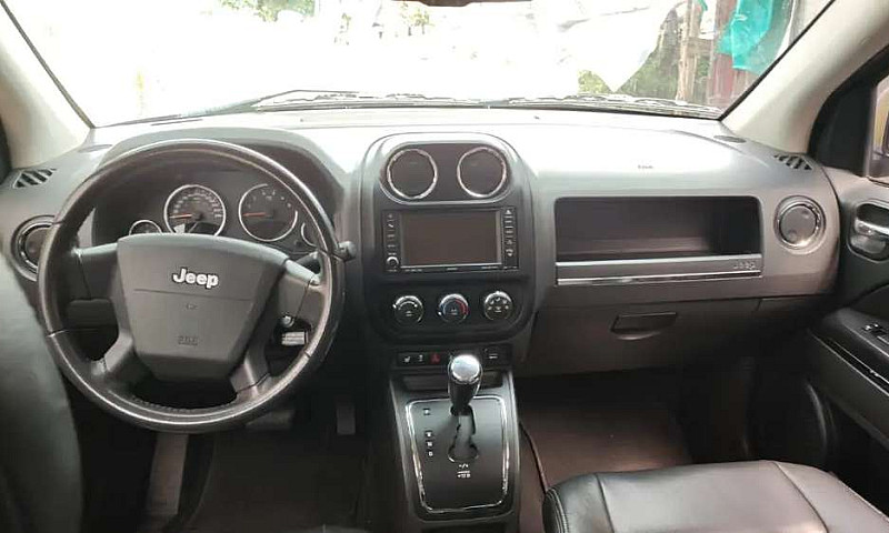 Jeep Compass...