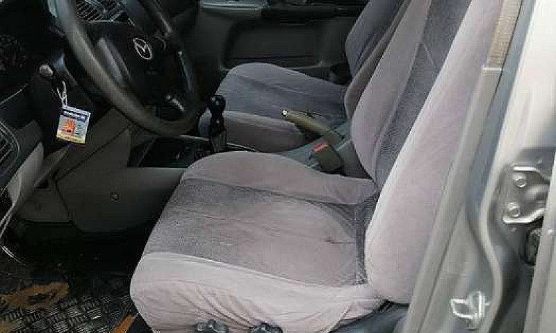 Vendo Mazda Allegro ...