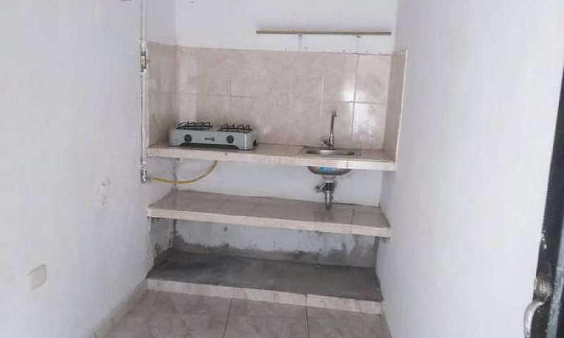 Arriendo Apartaestud...