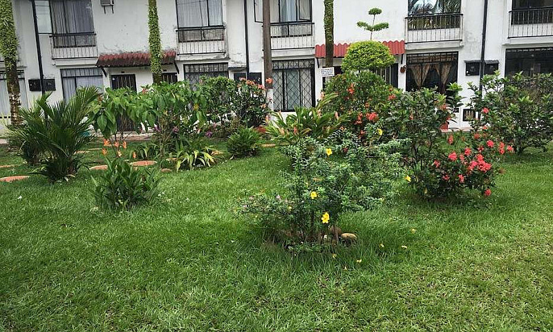 Arriendo Casa Conjun...