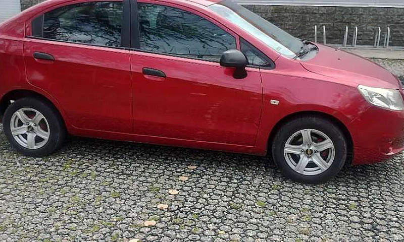 Vendo Automóvil Chev...