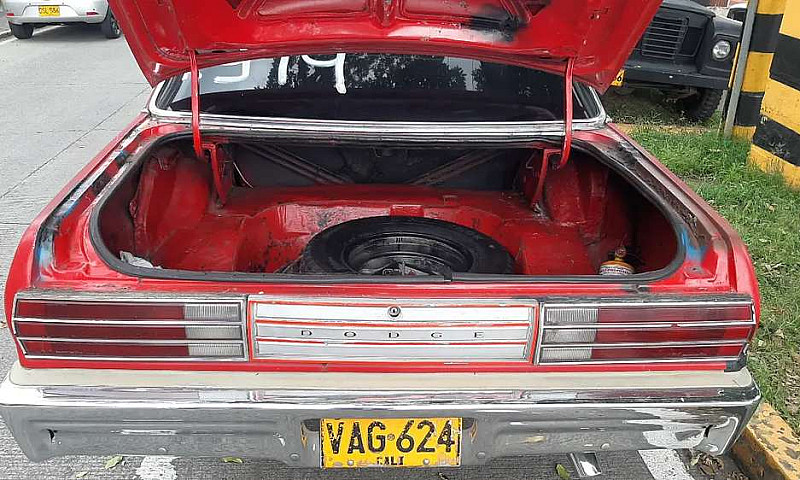 Dodge Dart 1979...